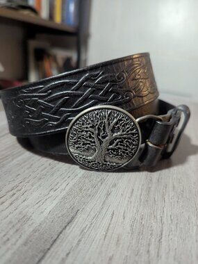 Oberon design leather belt - Celtic style - size 26
